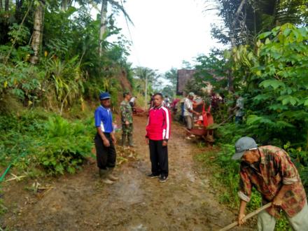 Kerja Bakti Masal